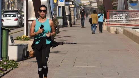 Las actividades deportivas están permitidas solo de manera individual o con personas de la misma residencia.