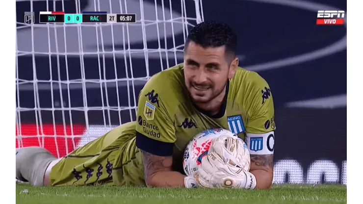 Gabriel Arias figura en Racing Club ante River Plate