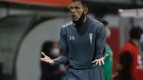 Gustavo Poyet valoró mucho el triunfo de la UC contra Ñublense en el debut.