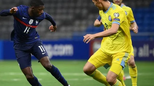 Ousmane Dembélé marcó el primer gol de Francia ante Kazajistán.