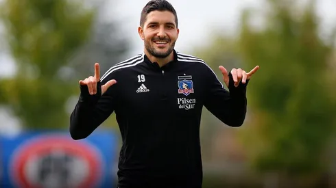Nicolás Blandi apoya a Colo Colo por redes sociales mientras sufre una nueva lesión.