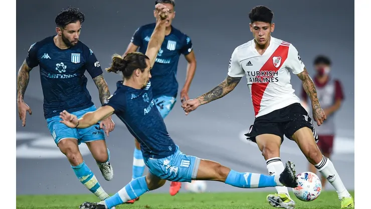 Paulo Díaz en River y Gabriel Arias y Eugenio Mena en Racing: tres chilenos titulares en el empate.