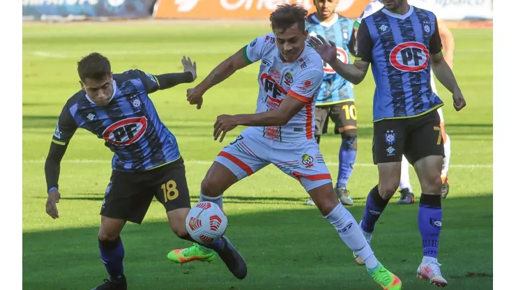 Huachipato y Cobresal empatan por la primera fecha del Torneo Nacional.