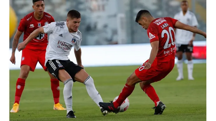 Colo Colo y Unión La Calera partieron con un 0-0 el Campeonato Nacional.