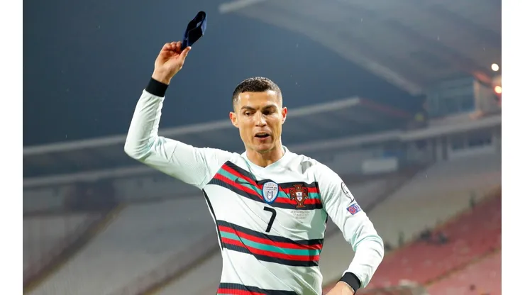 Cristiano Ronaldo salió molesto del partido entre Serbia y Portugal.
