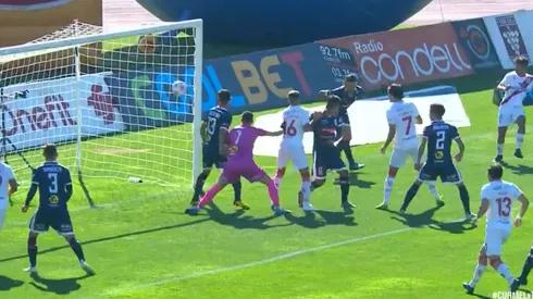 Curicó abrió el marcador con un golazo olímpico ante Melipilla