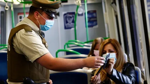 Las personas que salgan sin permisos serán multadas