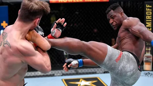Ngannou logró vencer a Miocic para quedarse con el cinturón de UFC