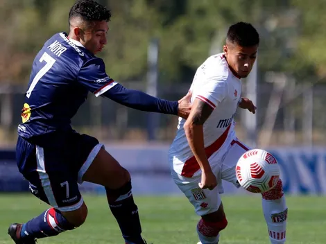 ¡Con gol olímpico! Curicó gana y amarga el regreso de Melipilla