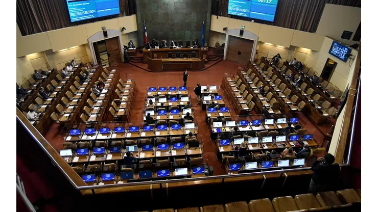 Diputados discutirán postergación de las votaciones