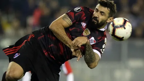 Lucas Pratto fue titular en un amistoso de Feyenoord esta semana, pero lleva nueve partidos oficiales sin acción