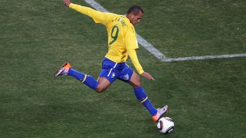 Luis Fabiano fue internado luego de dar positivo de Covid-19