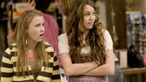 Emily Osment y Miley Cyrus compartieron pantalla durante cuatro años.