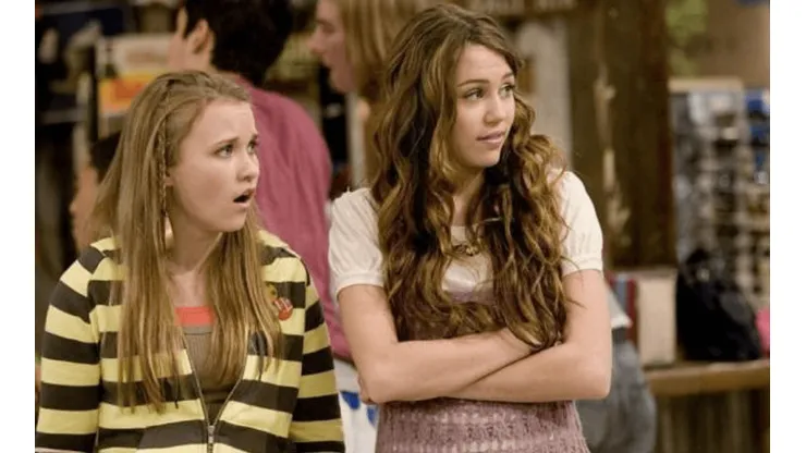 Emily Osment y Miley Cyrus compartieron pantalla durante cuatro años.