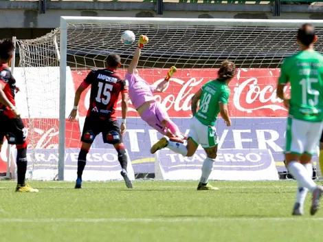 Montecinos: "Les prometí a mis padres ser parte de la selección"
