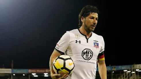 Jaime Valdés se fue en 2019 de Colo Colo y ahora coquetea con su regreso a través de redes sociales