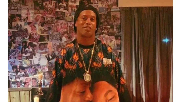 Dinho homenajea a su madre