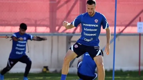 Henríquez valora su nominación a La Roja