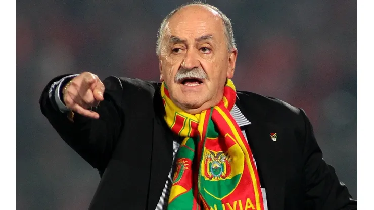 Xabier Azkargorta mantiene en alto el registro de ser el único entrenador que llevó a Bolivia a la fase final de una Copa del Mundo