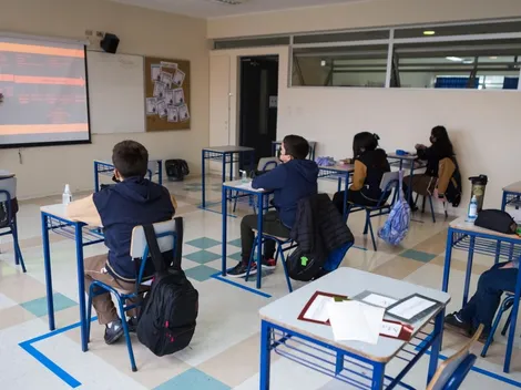 ¿Desde qué fase funcionan las clases en Chile?