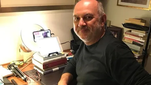 Luis Gnecco fue internado la semana pasada en la Clínica Alemana, por el coronavirus.