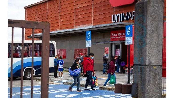 Las compras en el supermercado se podrán realizar en máximo dos horas.