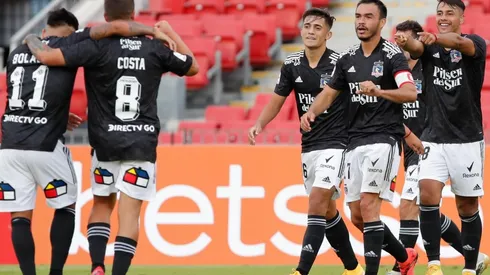 Los albos esperan debutar con una alegría en el Campeonato Nacional.