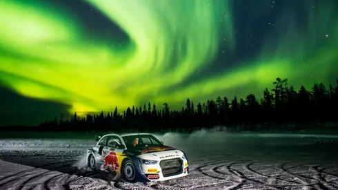 Mattias Ekström confió en el lente de Jaanus Ree para este espectacular trabajo.