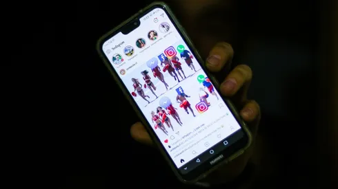 Usuarios reportan falla en redes sociales