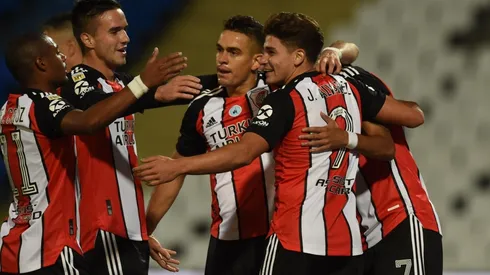 River goleó al Tomba