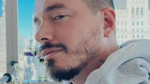 J Balvin ya cuenta dos temas lanzados en 2021.