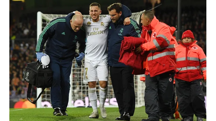 Hazard escucha al Real Madrid y decide no operarse por sus constantes lesiones.