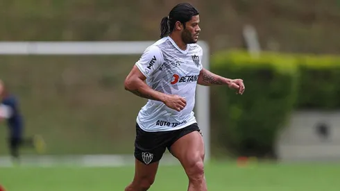 Hulk en los entrenamientos del Atlético Mineiro