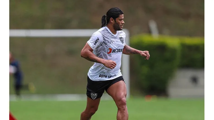 Hulk en los entrenamientos del Atlético Mineiro