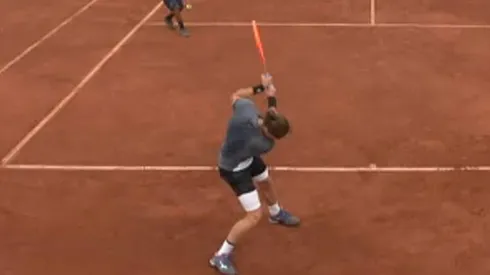 Kovalik reventó su raqueta contra el suelo