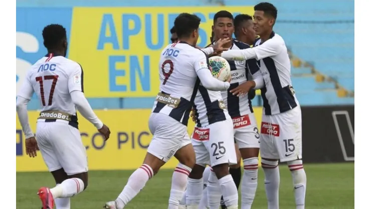 Los íntimos jugarán en primera división este 2021.