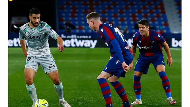 El Betis será local ante el Levante esperando reencontrarse con los abrazos.
