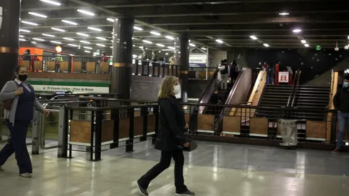 Se mantiene el horario habitual del Metro de Santiago