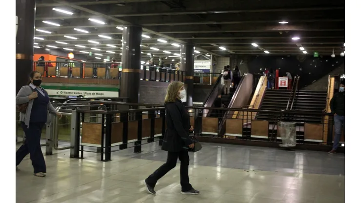 Se mantiene el horario habitual del Metro de Santiago