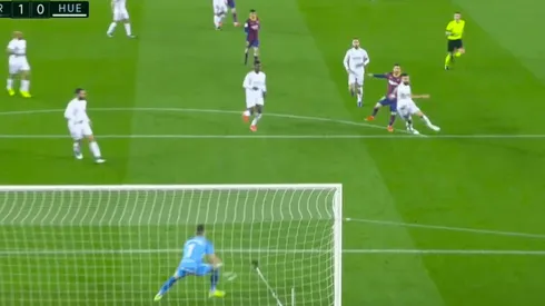 Messi anotó un golazo sin ángulo