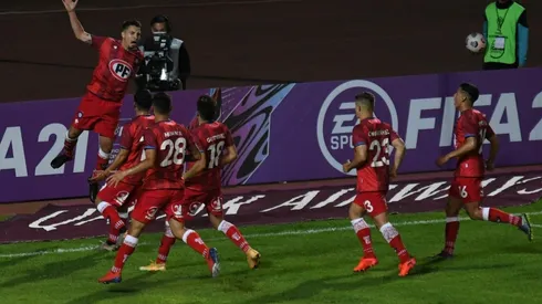 Claudio Sepúlveda se encargó del penal de Huachipato ante Deportes Antofagasta
