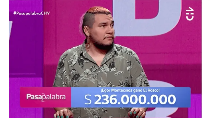 Egor Montecinos muy emocionado tras ganar El Rosco, en "Pasapalabras".