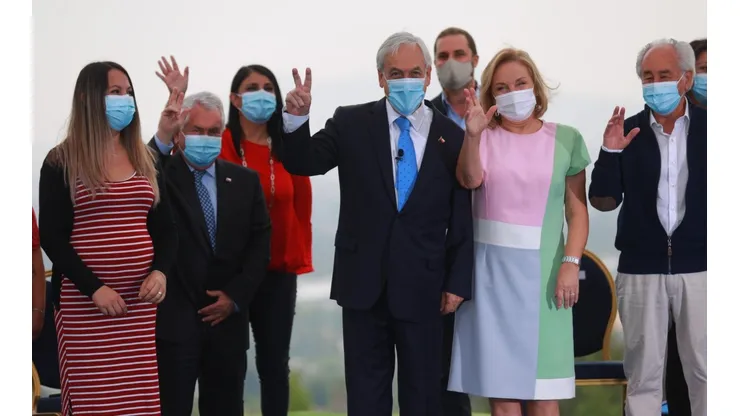 Sebastián Piñera durante el anuncio del Préstamo Solidario.