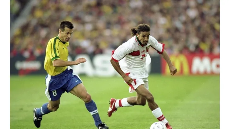 Hadji enfrentó a Brasil en el Mundial de Francia 1998