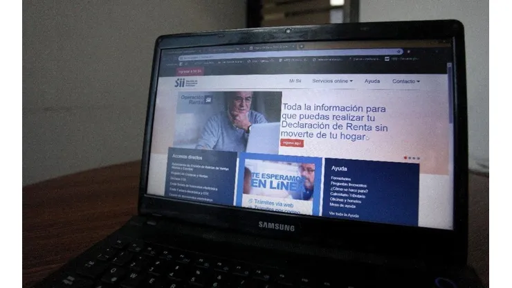 La devolución es aprobada por la Tesorería General de la República.
