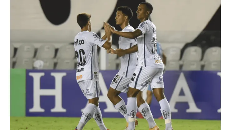 Santos celebró en casa