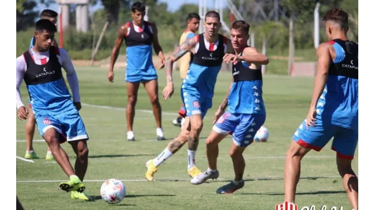 Peñailillo disfruta de su paso por el fútbol argentino