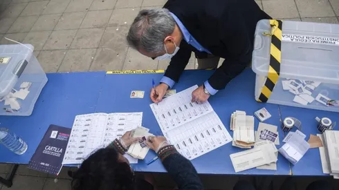 En la votación se elegirá: alcaldes, concejales, gobernadores regionales y constituyentes.