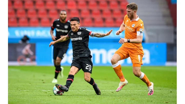 Aránguiz no pudo hacer nada para ayudar al Leverkusen