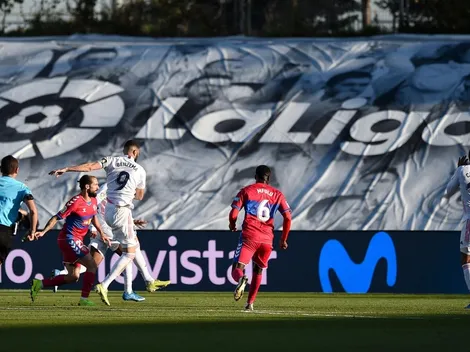 Benzema salva los papeles y Real Madrid sigue en la lucha